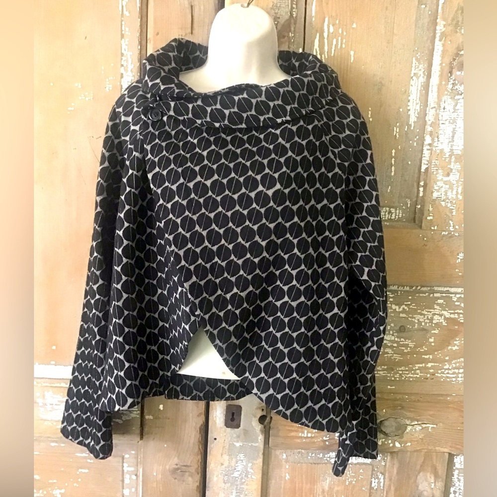 NWT NEW Comfy USA $160 Sydney Leaf Print Jacket  Lagenlook Sz L Crossover